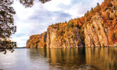 Mazinaw Rock в Bon Echo Provincial Park...