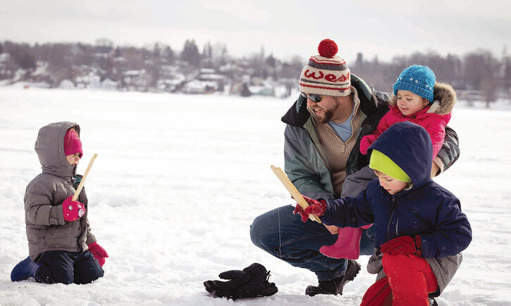 Family Day с удочкой, сладкий праздник и шоу на льду 