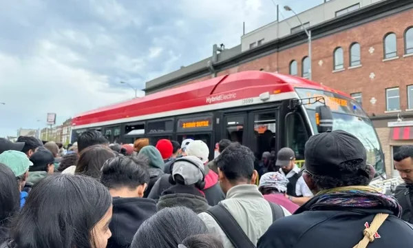 Автобусы - для людей, а не наоборот