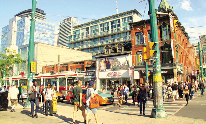 Queen West:  сердце креативного Торонто